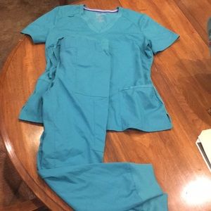 Women’s Teal Landau Proflex scrub set